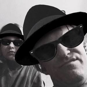 Meet your Posher, Phil